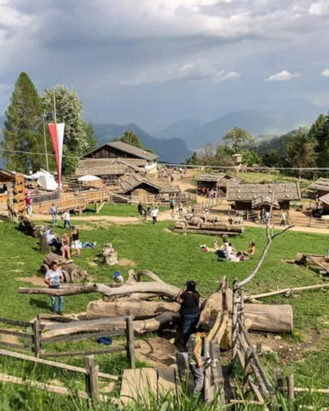 Visit the Rainguthof animal world