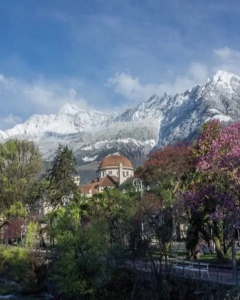 Video: spring in Merano