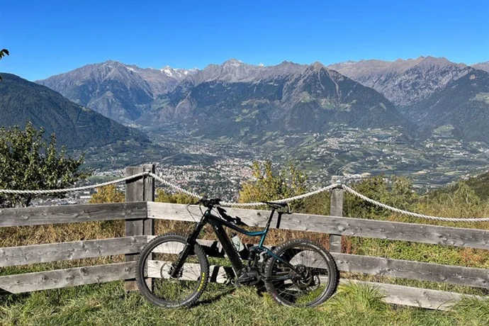 E-bike tour to the Greiter farm above Merano