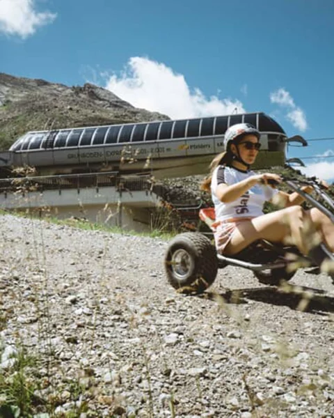 Mountaincarting in Plan