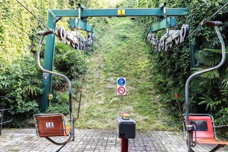 Chairlift Merano- Tirolo