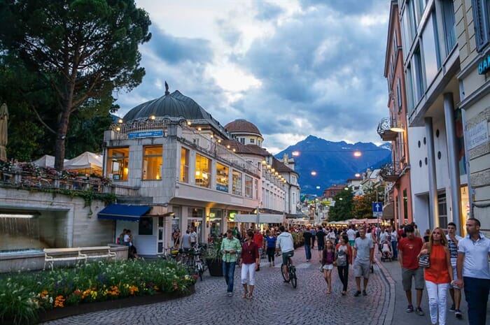 "TuesdayEvening" in Merano
